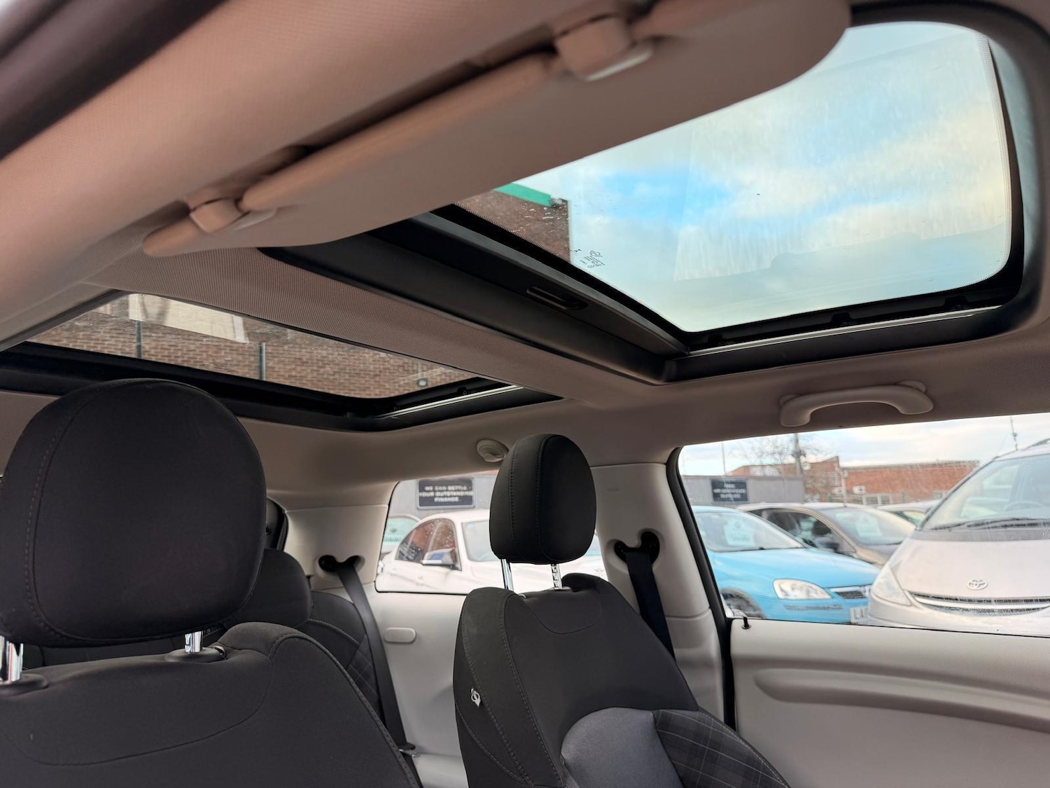 Used MINI Hatch 2014 for sale - 76997335: Photo 74