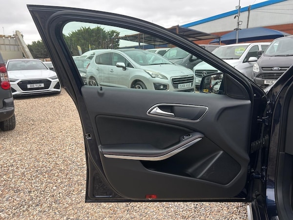 Used Mercedes-Benz A-Class 2016 for sale - 75626826: Photo 65