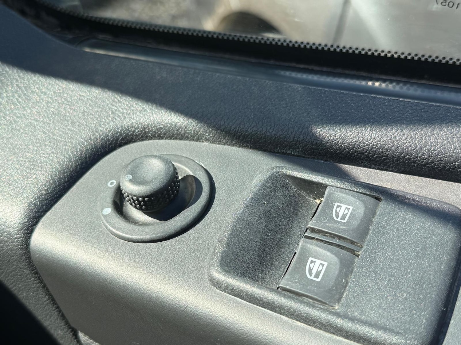 Used Vauxhall Vivaro 2015 for sale - 78086586: Photo 21