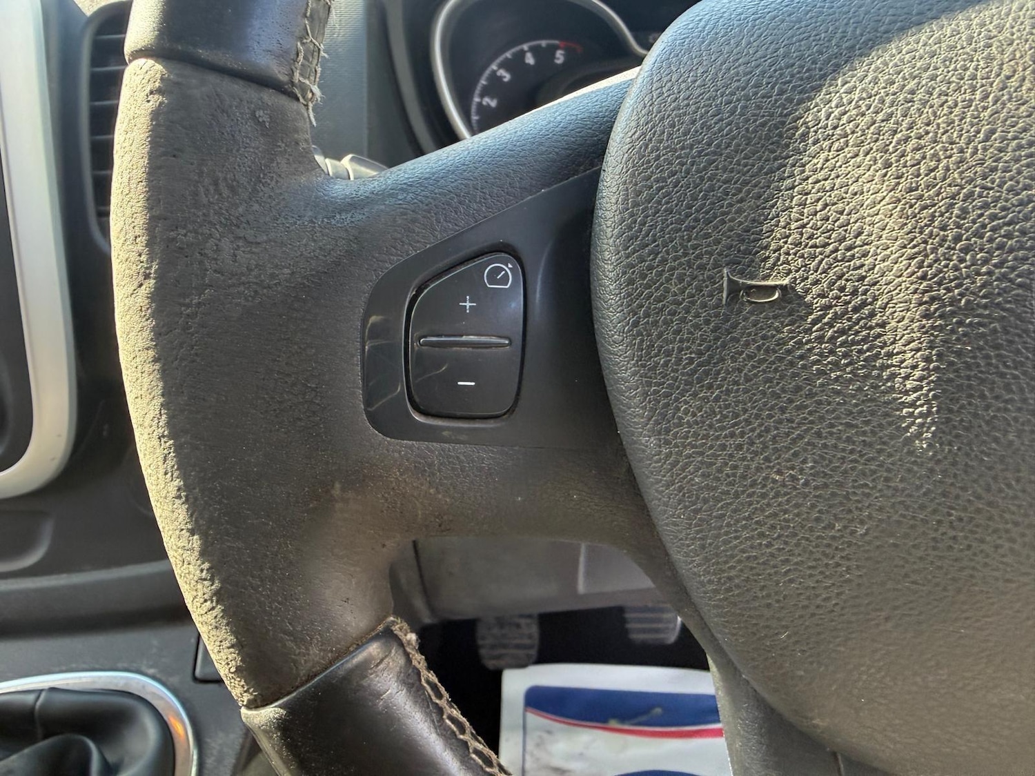 Used Vauxhall Vivaro 2015 for sale - 78086586: Photo 32