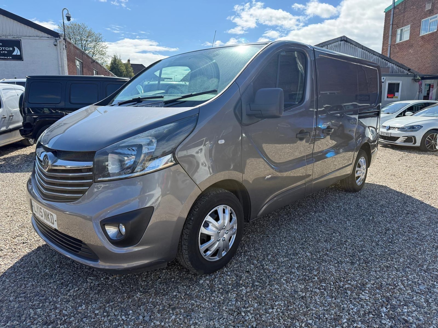 Used Vauxhall Vivaro 2015 for sale - 78086586: Photo 5