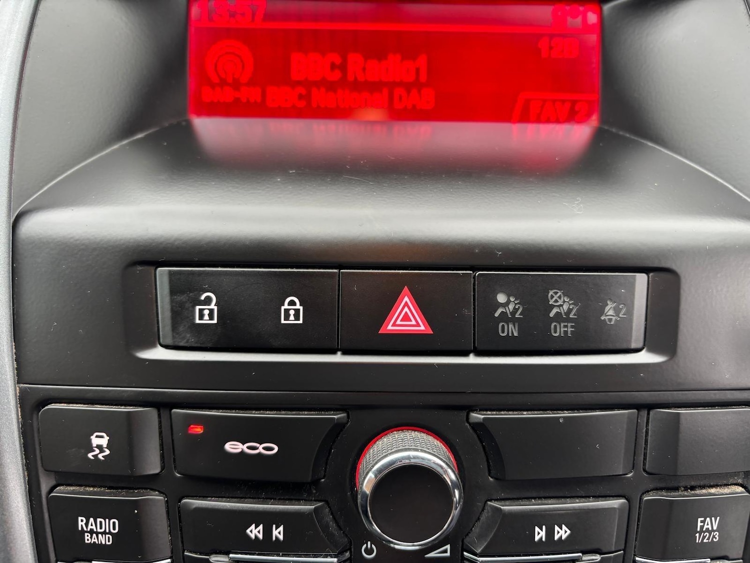 Used Vauxhall Astra GTC 2015 for sale - 77440166: Photo 36