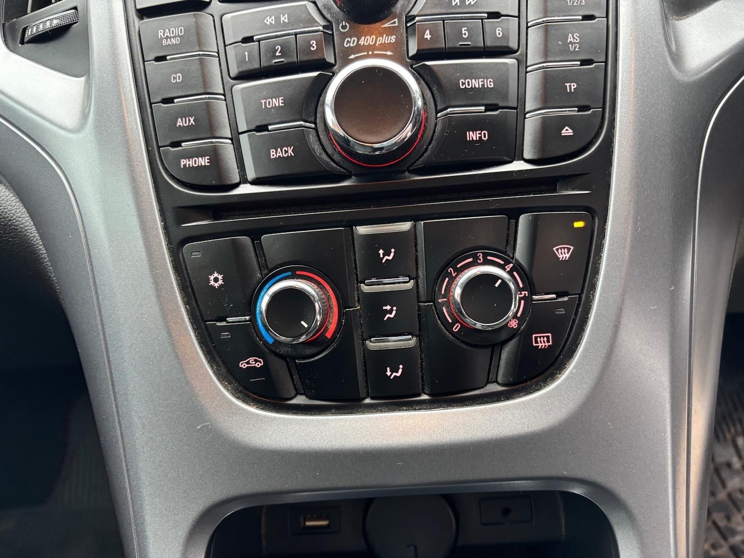 Used Vauxhall Astra GTC 2015 for sale - 77440166: Photo 38