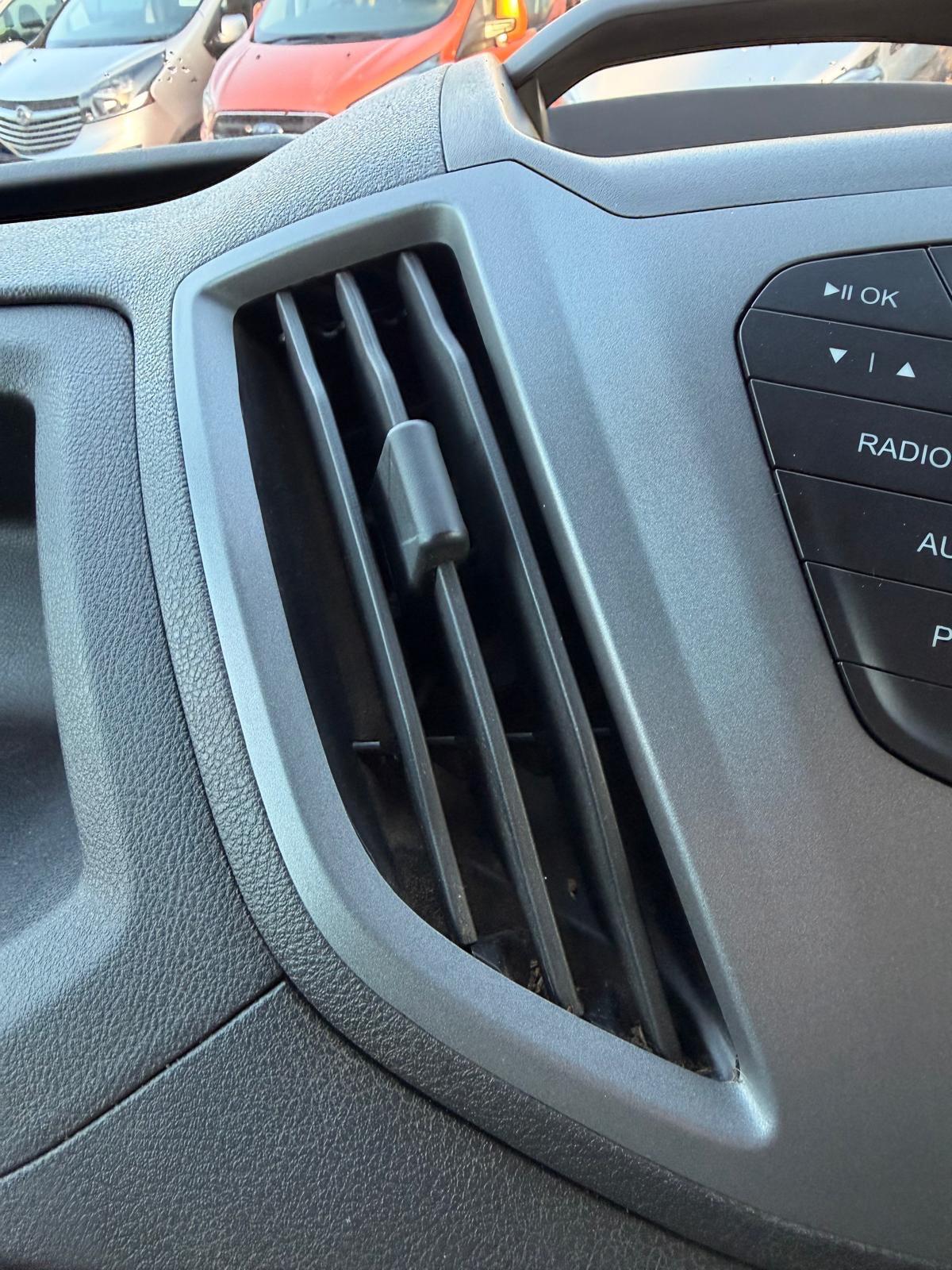 Used Ford Transit 2015 for sale - 76620373: Photo 39