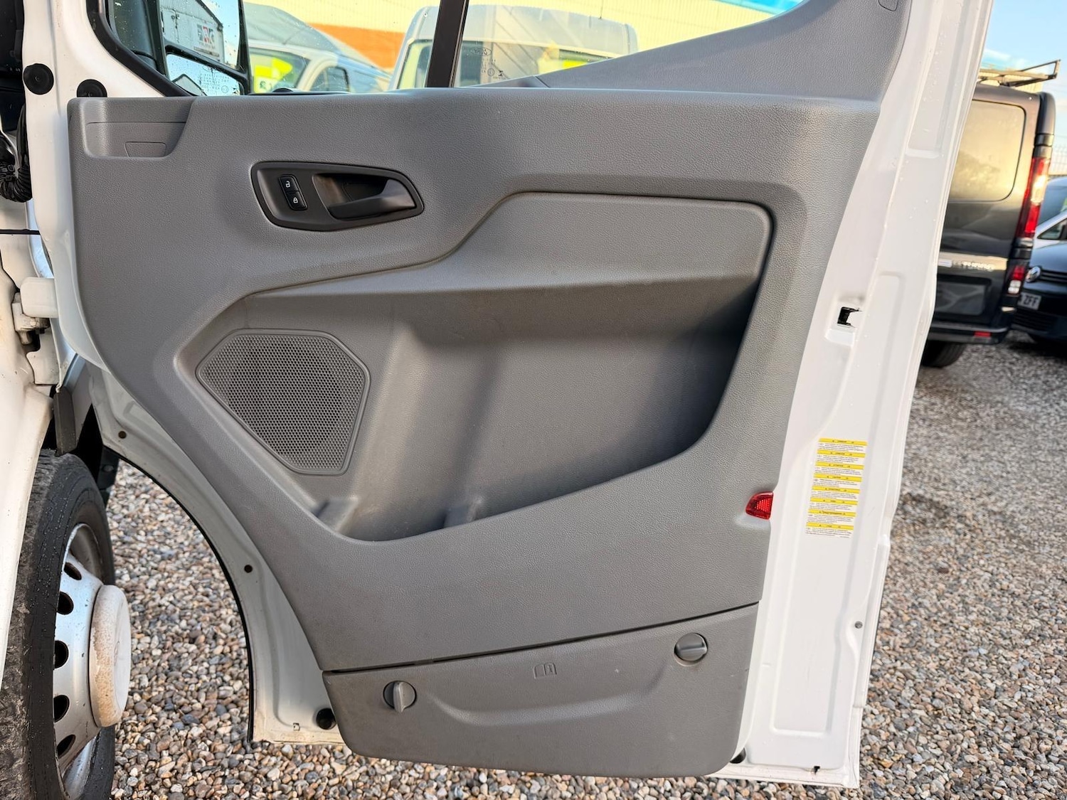 Used Ford Transit 2015 for sale - 76620373: Photo 48