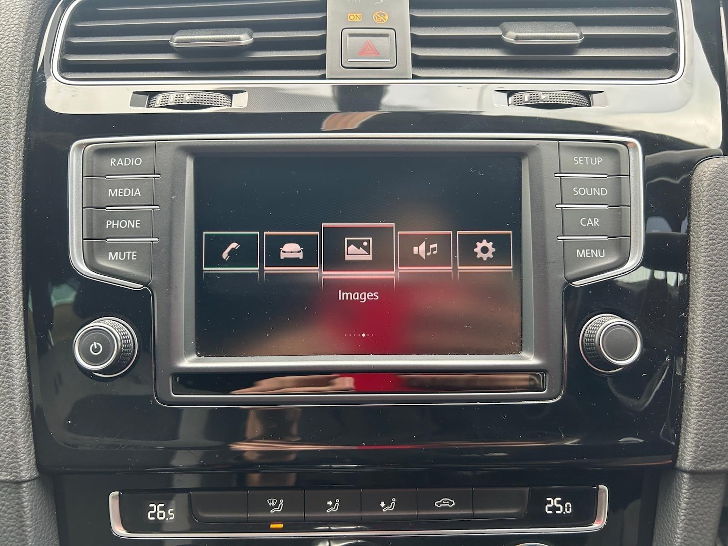 Used Volkswagen Golf 2016 for sale - 76991760: Photo 16