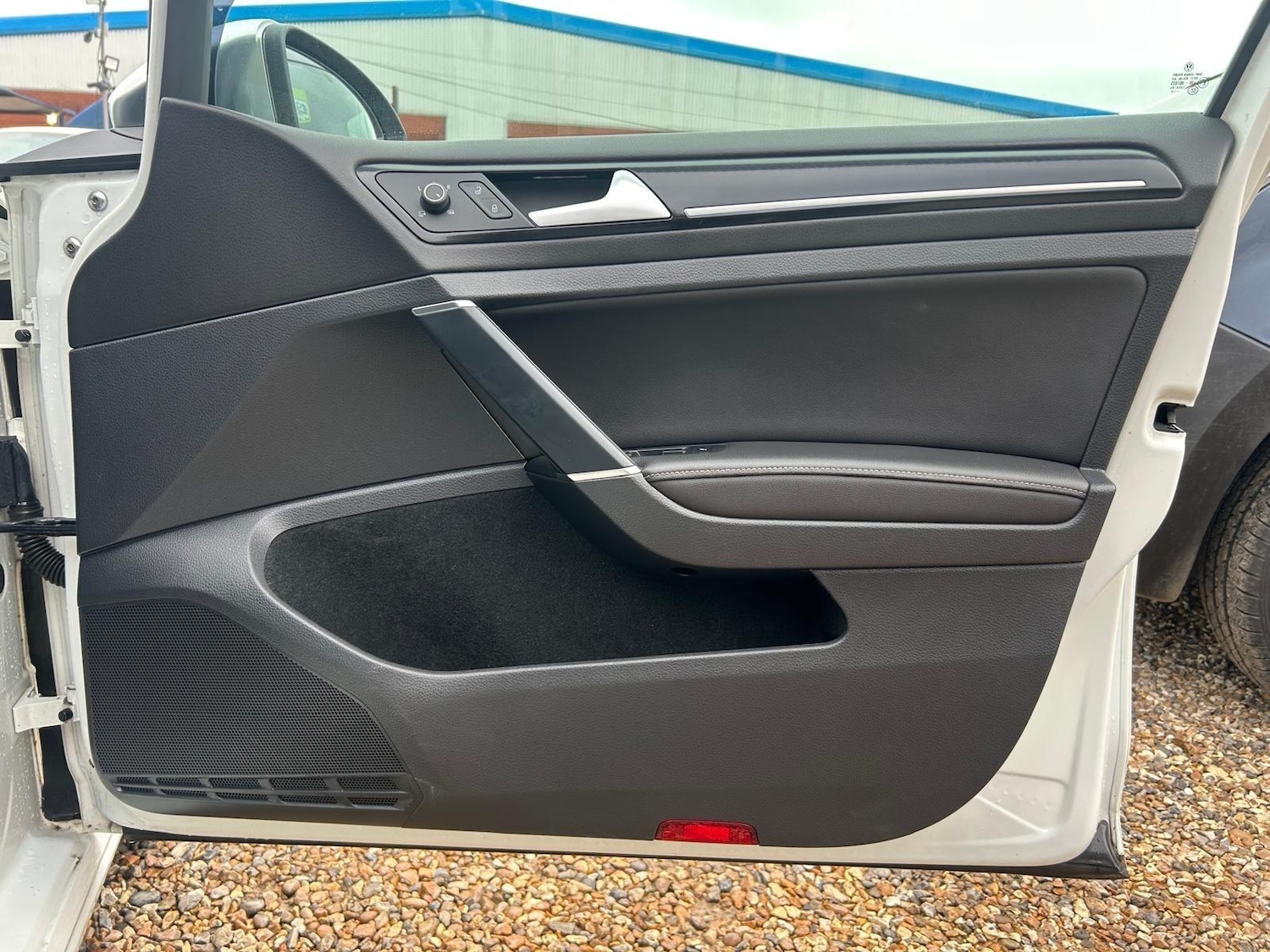 Used Volkswagen Golf 2016 for sale - 76991760: Photo 61