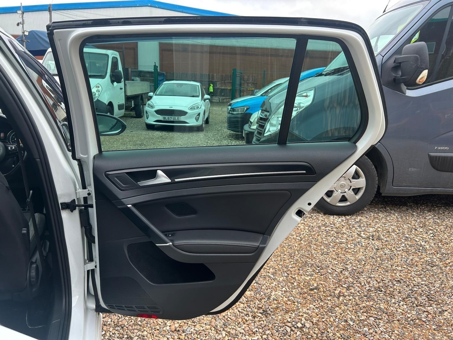 Used Volkswagen Golf 2016 for sale - 76991760: Photo 62