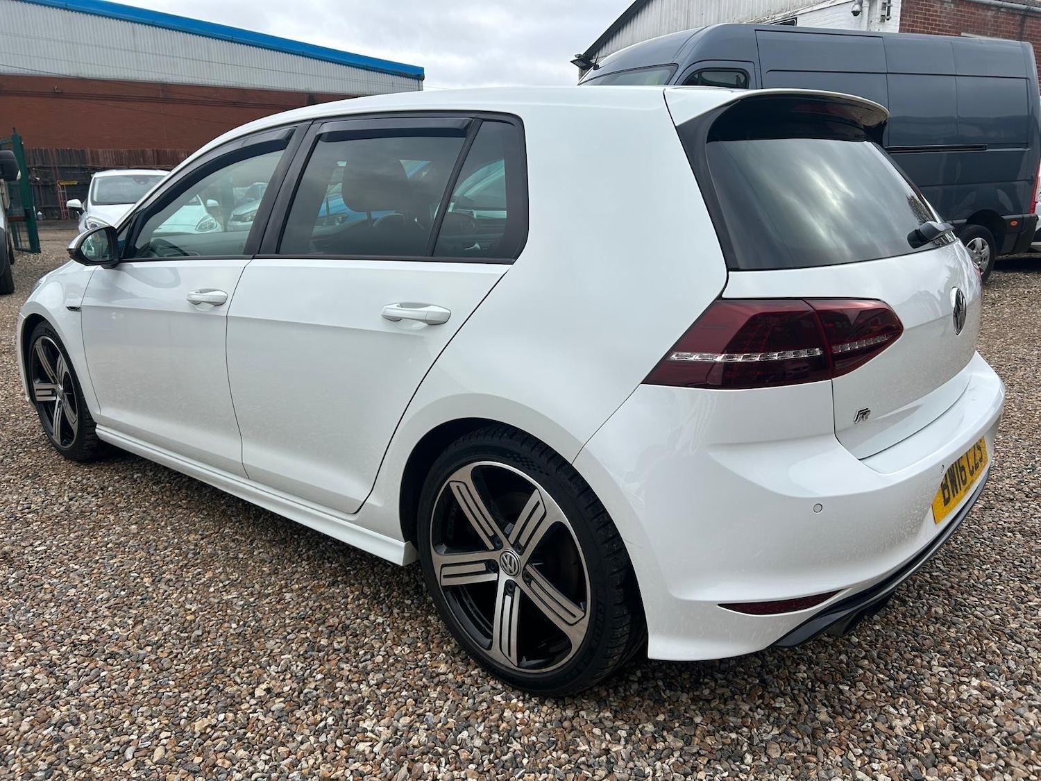 Used Volkswagen Golf 2016 for sale - 76991760: Photo 85