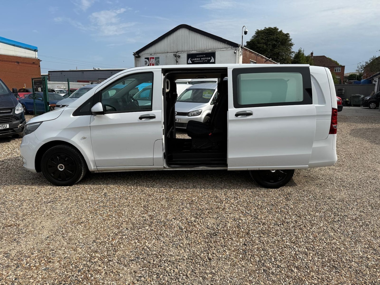 Used Mercedes-Benz Vito 2015 for sale - 76997751: Photo 7