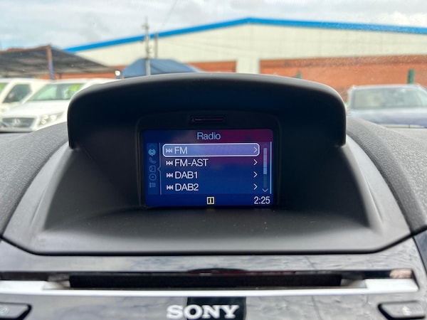 Used Ford Fiesta 2017 for sale - 76167032: Photo 19