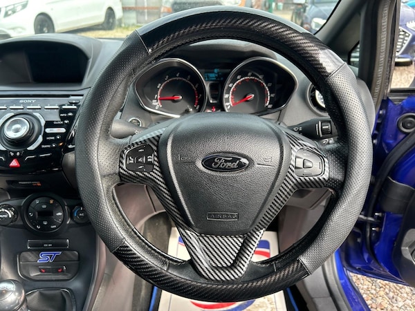 Used Ford Fiesta 2017 for sale - 76167032: Photo 44