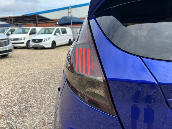Used Ford Fiesta 2017 for sale - 76167032: Photo 64