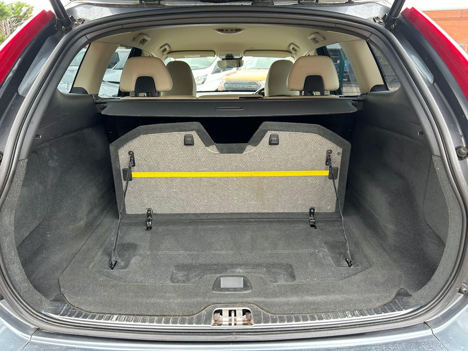 Used Volvo XC60 2015 for sale - 76987826: Photo 15