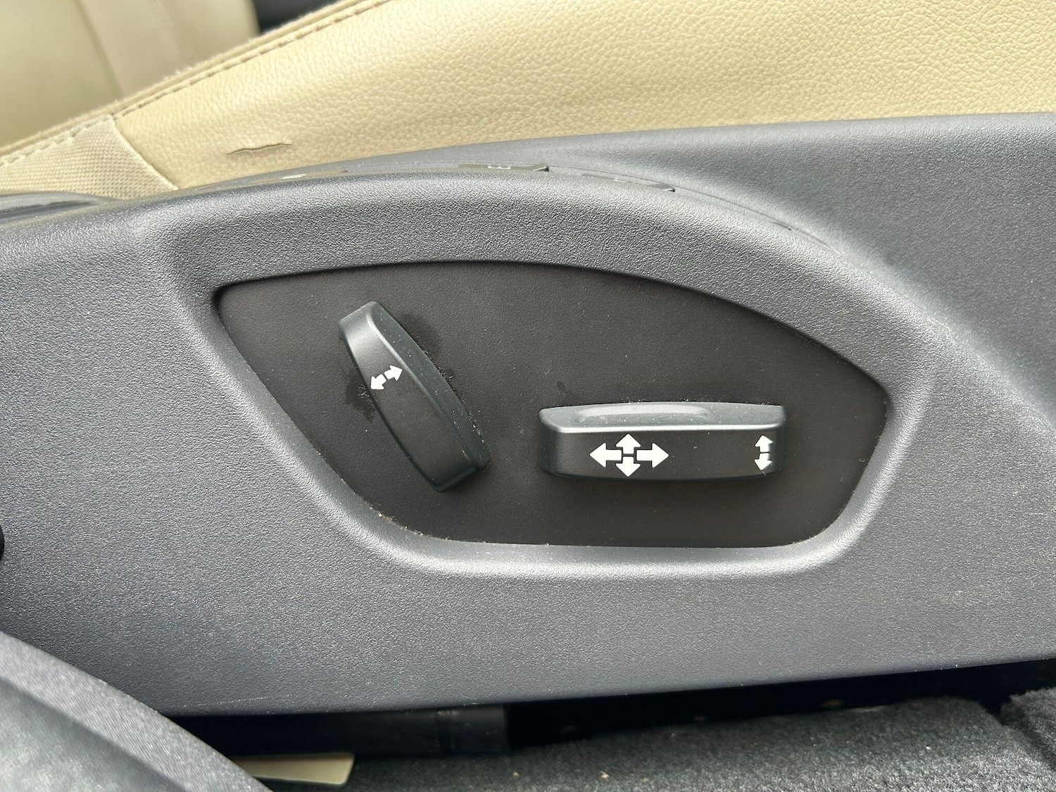 Used Volvo XC60 2015 for sale - 76987826: Photo 66