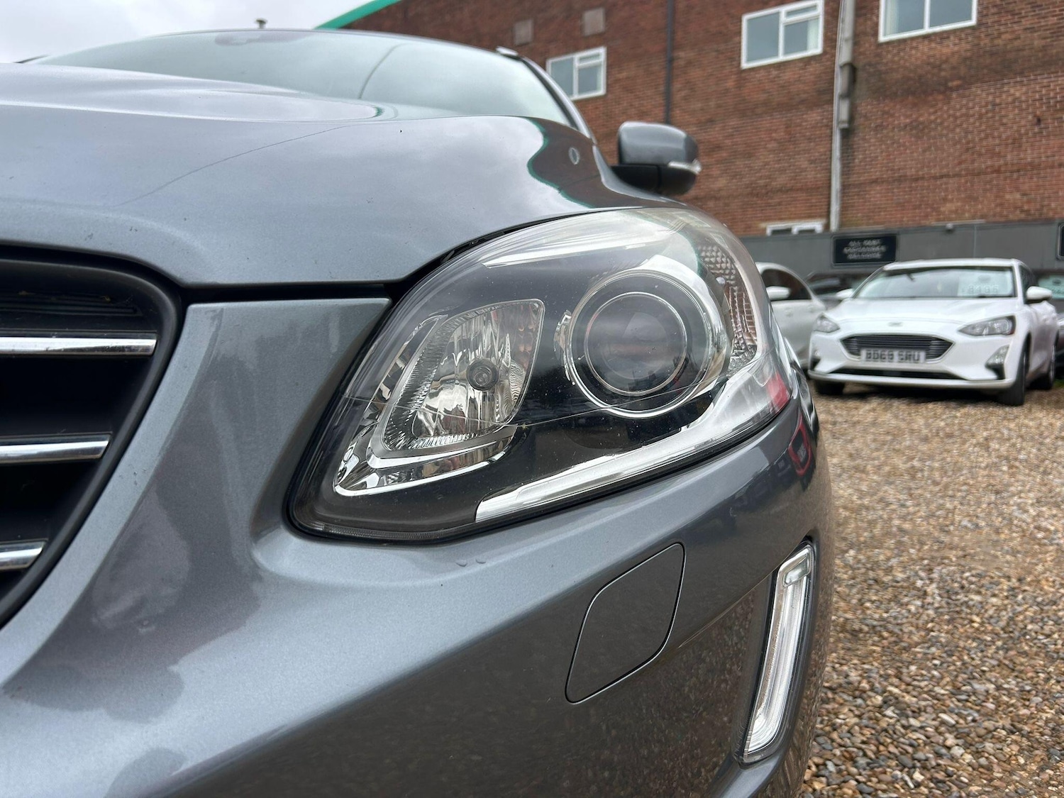 Used Volvo XC60 2015 for sale - 76987826: Photo 87