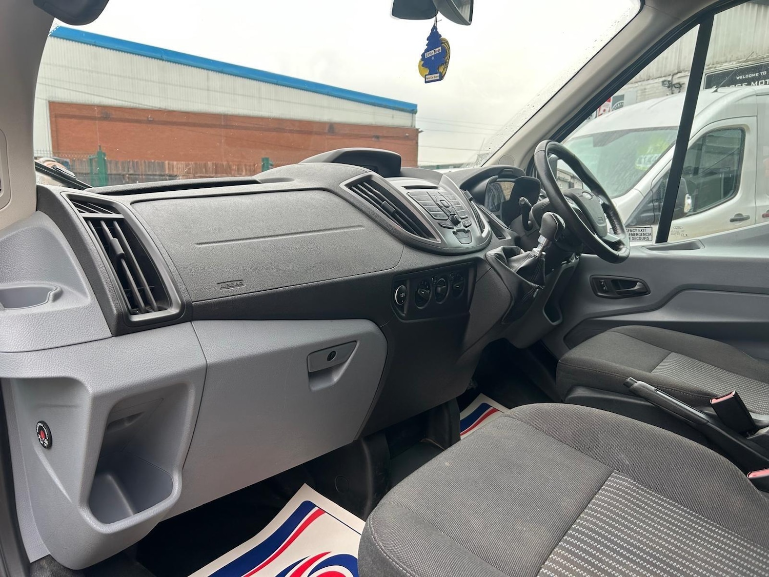 Used Ford Transit 2018 for sale - 76109672: Photo 77