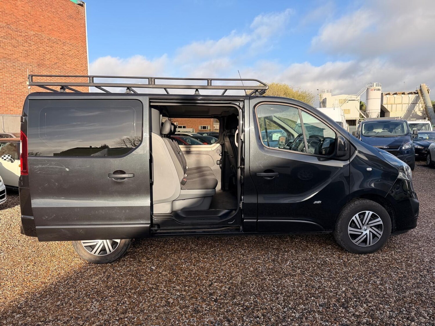 Used Vauxhall Vivaro 2017 for sale - 76573229: Photo 10