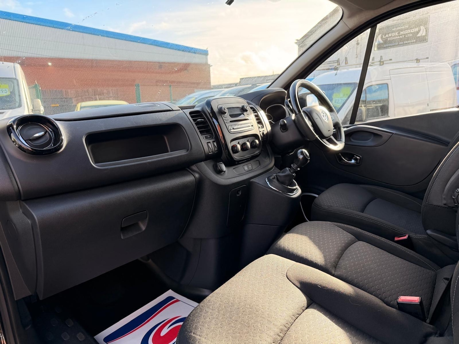 Used Vauxhall Vivaro 2017 for sale - 76573229: Photo 14