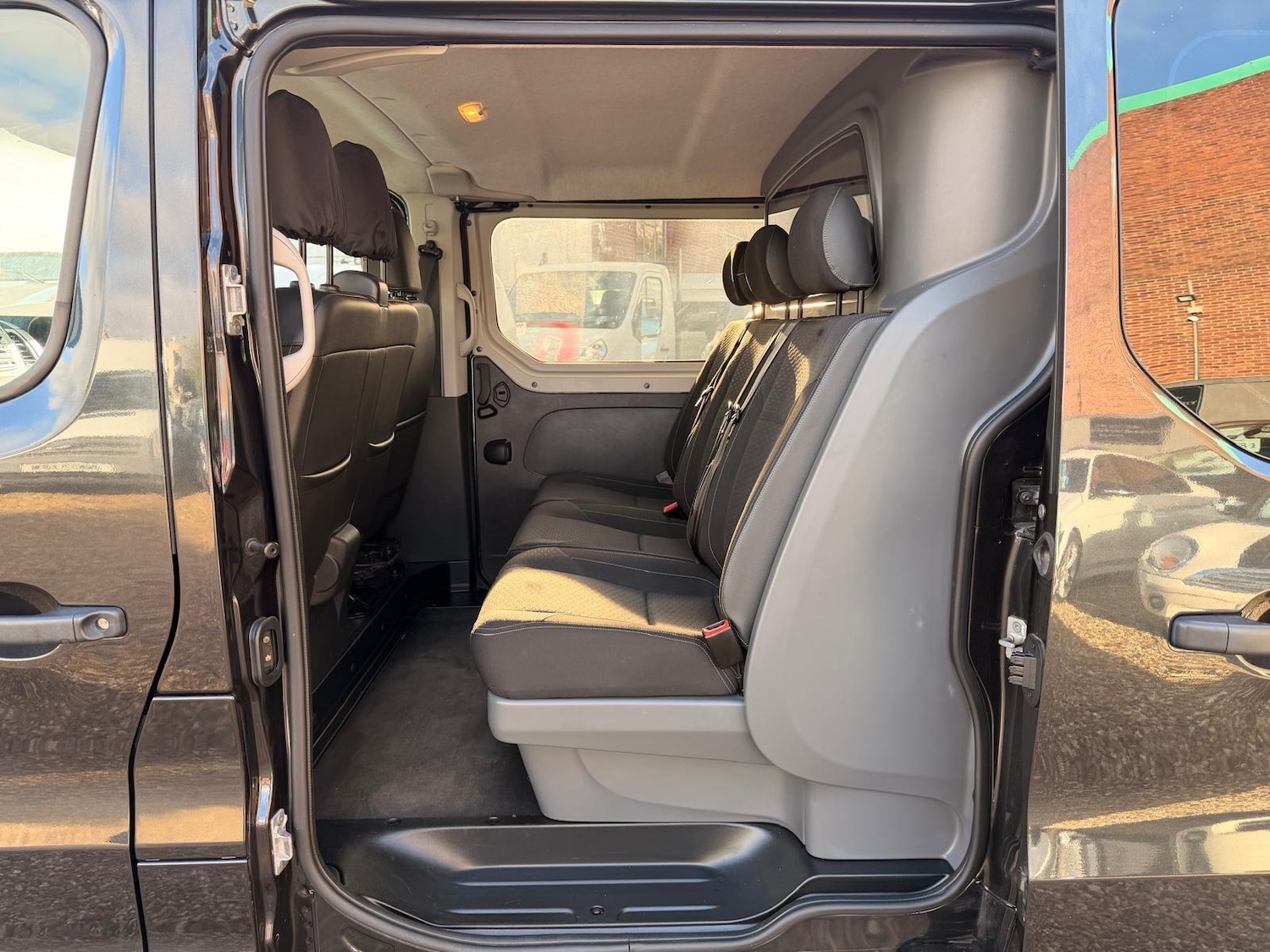 Used Vauxhall Vivaro 2017 for sale - 76573229: Photo 19