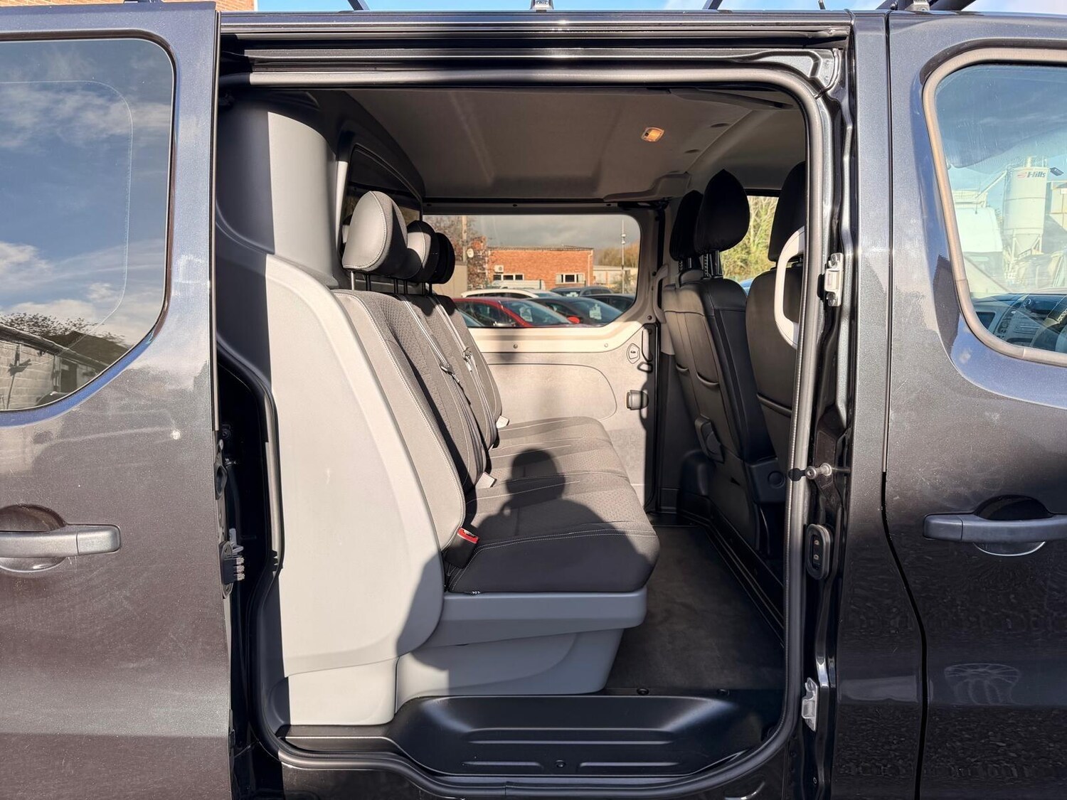 Used Vauxhall Vivaro 2017 for sale - 76573229: Photo 23