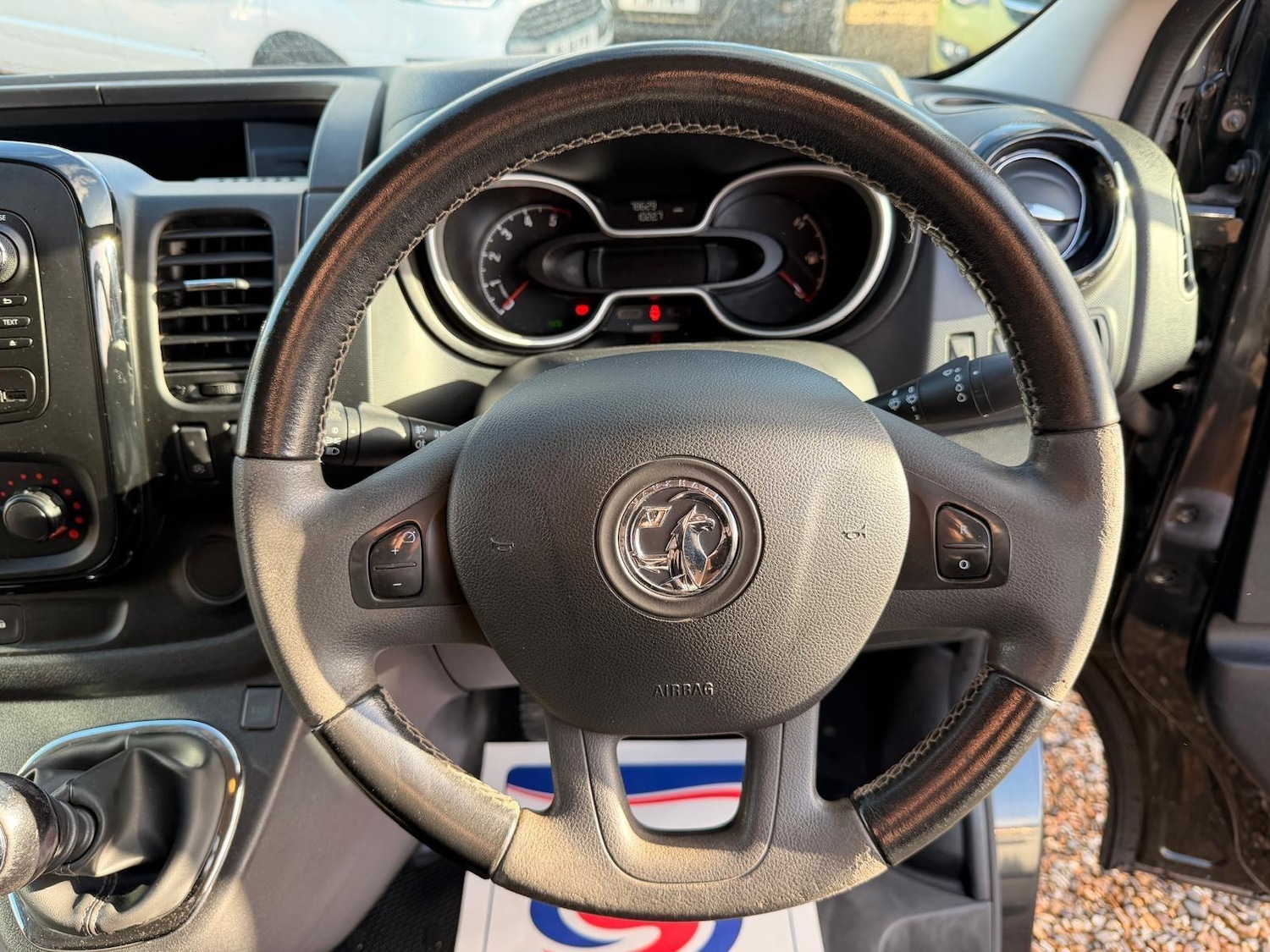 Used Vauxhall Vivaro 2017 for sale - 76573229: Photo 26