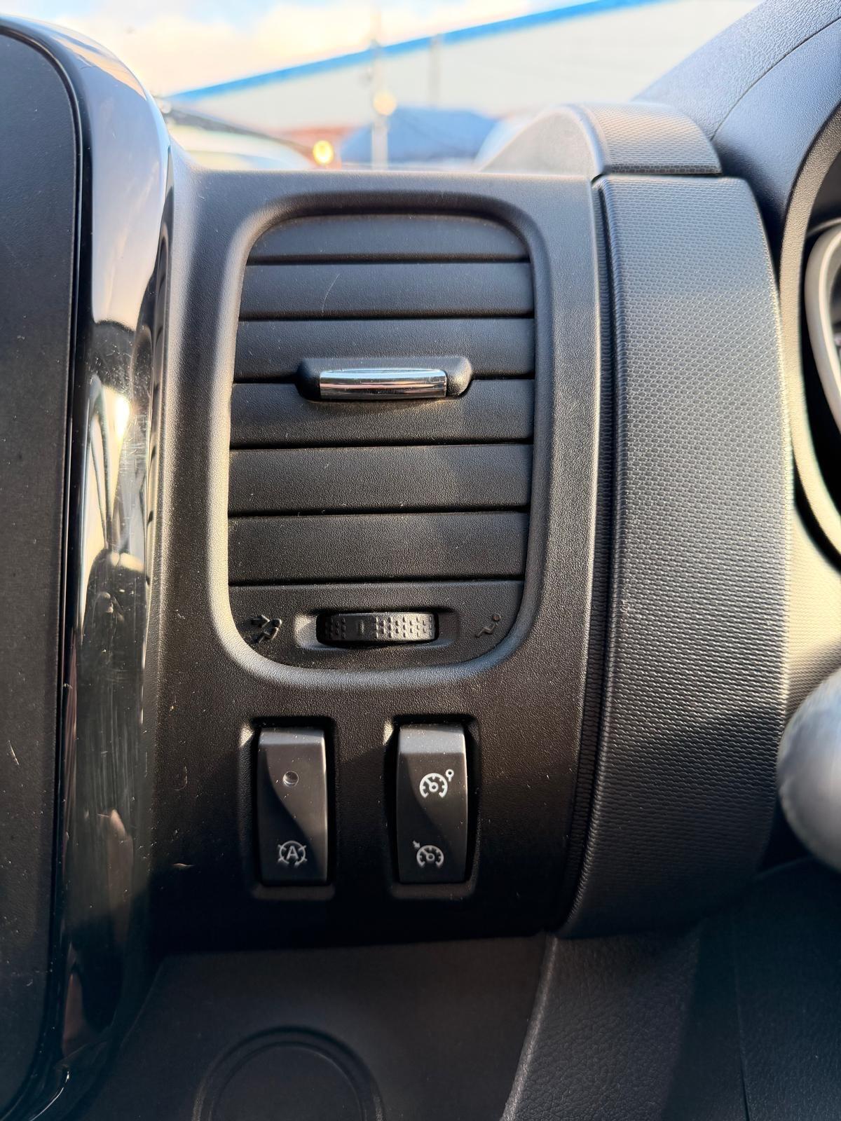 Used Vauxhall Vivaro 2017 for sale - 76573229: Photo 49