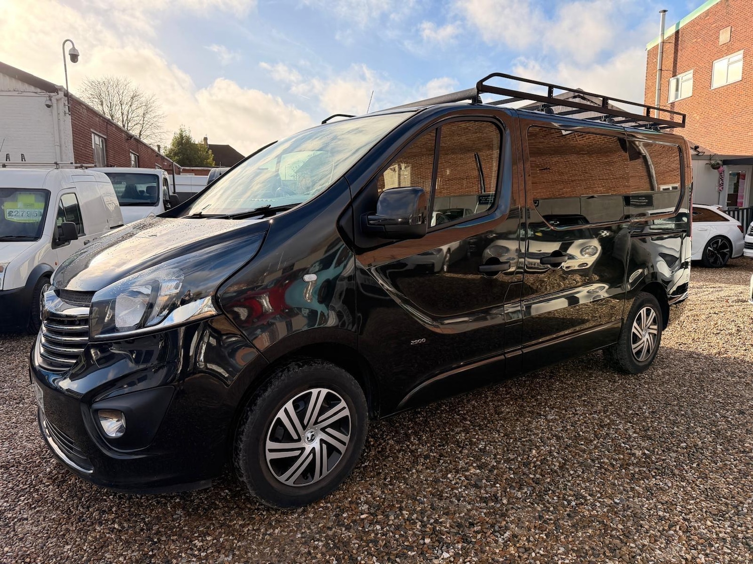 Used Vauxhall Vivaro 2017 for sale - 76573229: Photo 5