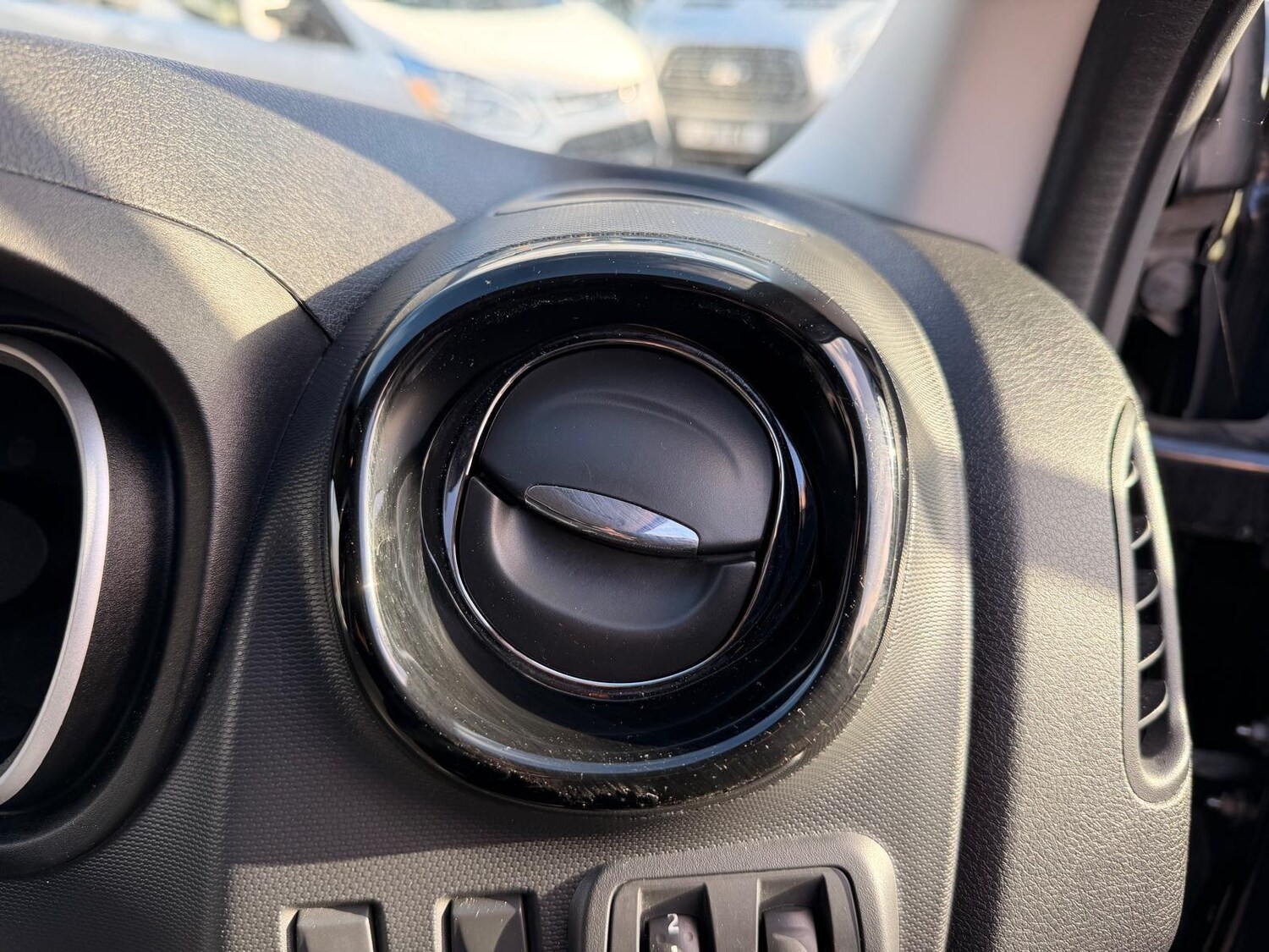 Used Vauxhall Vivaro 2017 for sale - 76573229: Photo 55