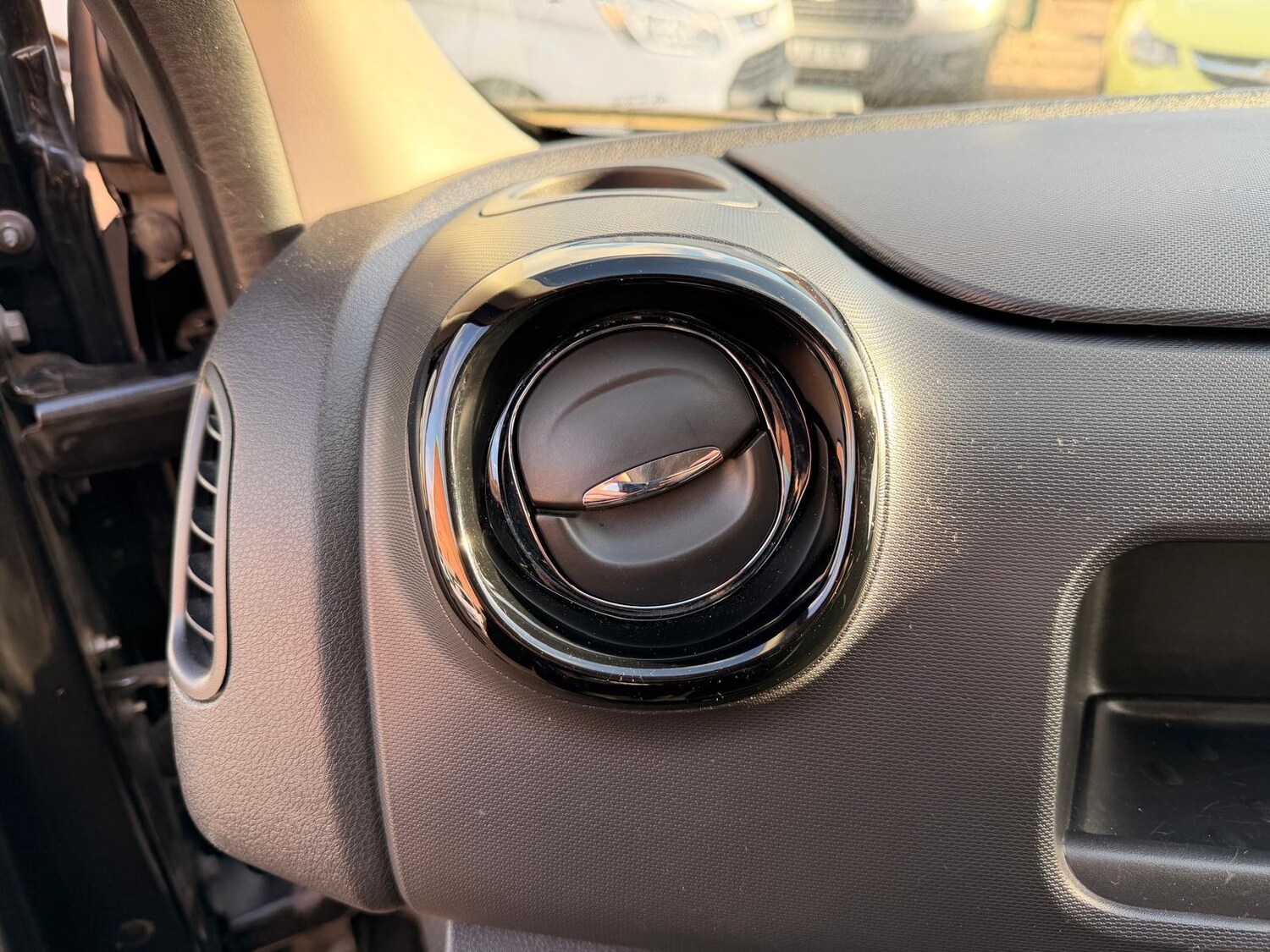 Used Vauxhall Vivaro 2017 for sale - 76573229: Photo 66