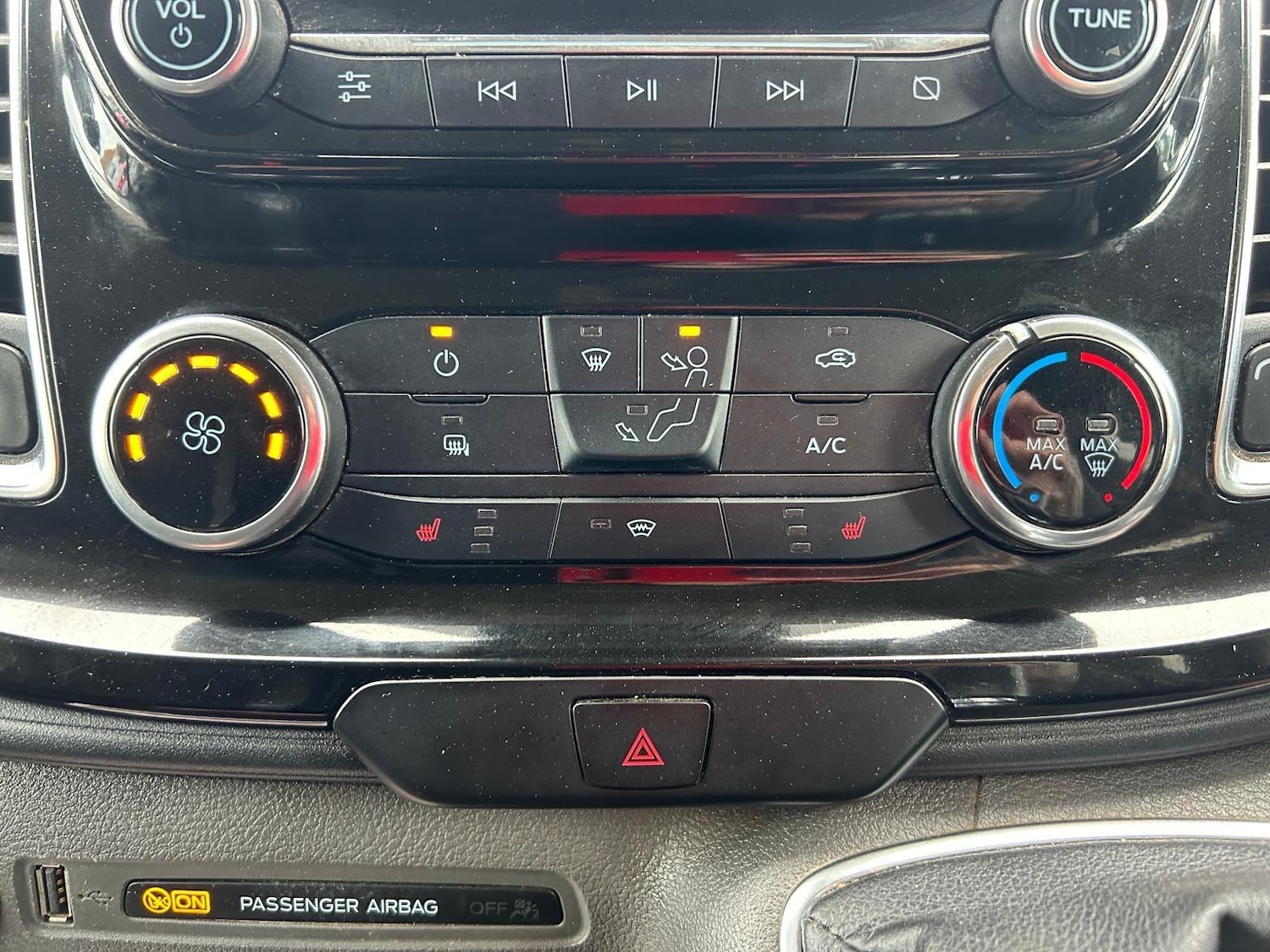 Used Ford Transit Custom 2019 for sale - 76371758: Photo 18