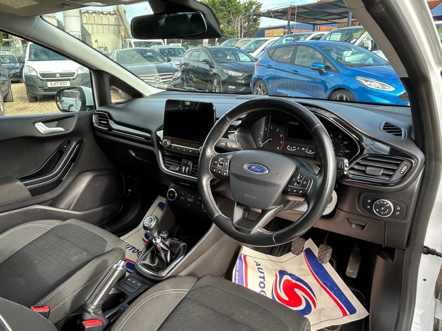 Used Ford Fiesta 2017 for sale - 76371476: Photo 11