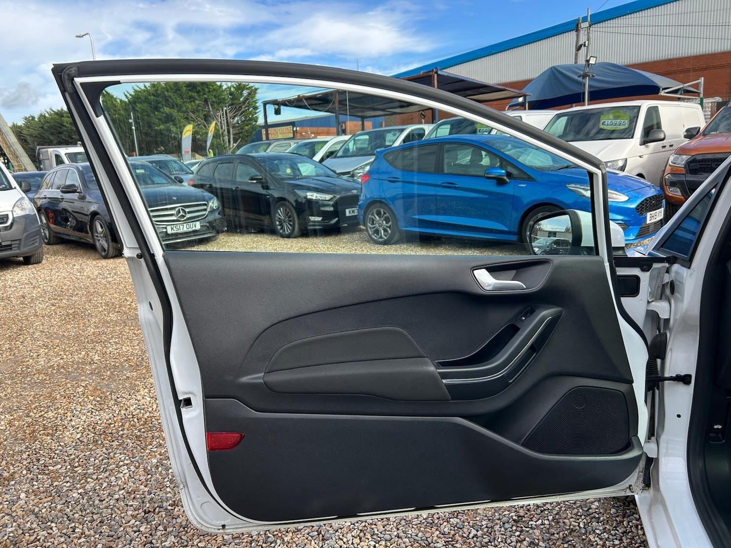 Used Ford Fiesta 2017 for sale - 76371476: Photo 58
