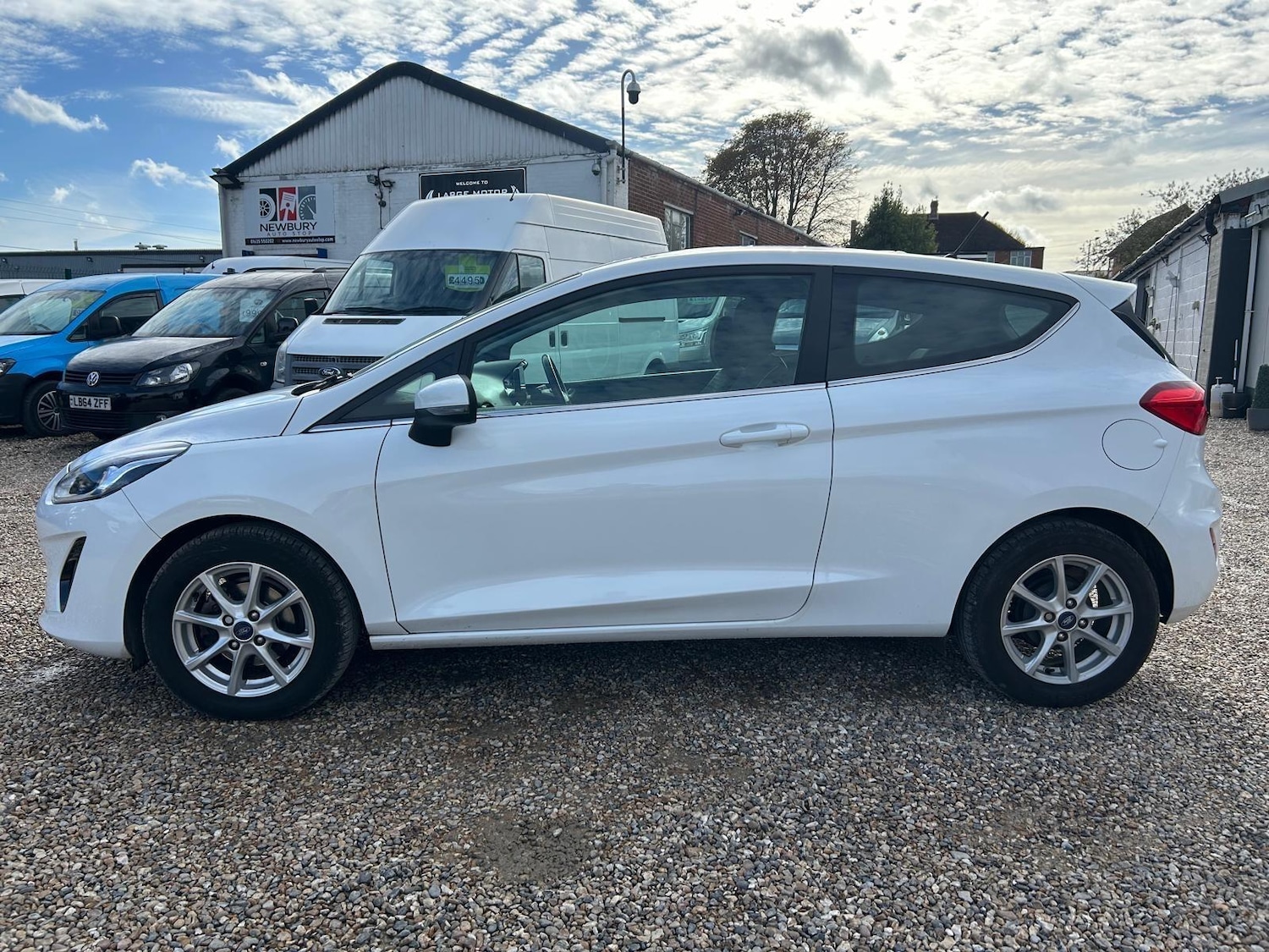 Used Ford Fiesta 2017 for sale - 76371476: Photo 6
