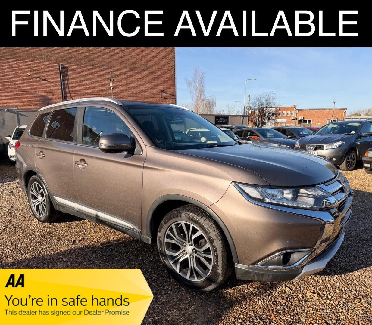 Used Mitsubishi Outlander 2017 for sale - 76728209: Photo 1