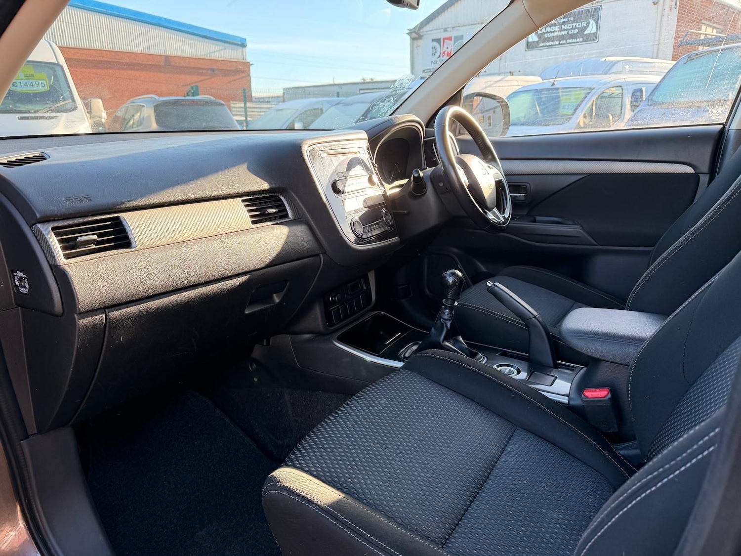 Used Mitsubishi Outlander 2017 for sale - 76728209: Photo 10