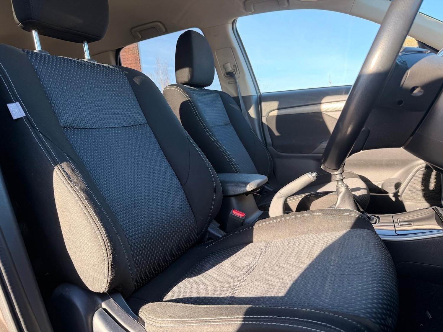 Used Mitsubishi Outlander 2017 for sale - 76728209: Photo 11