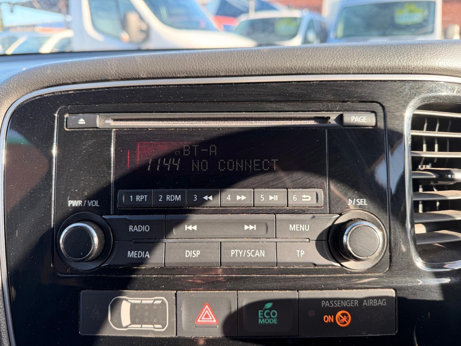 Used Mitsubishi Outlander 2017 for sale - 76728209: Photo 67