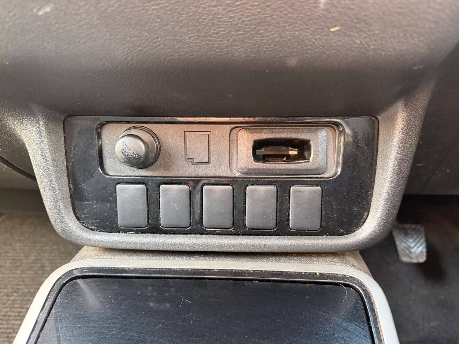 Used Mitsubishi Outlander 2017 for sale - 76728209: Photo 68