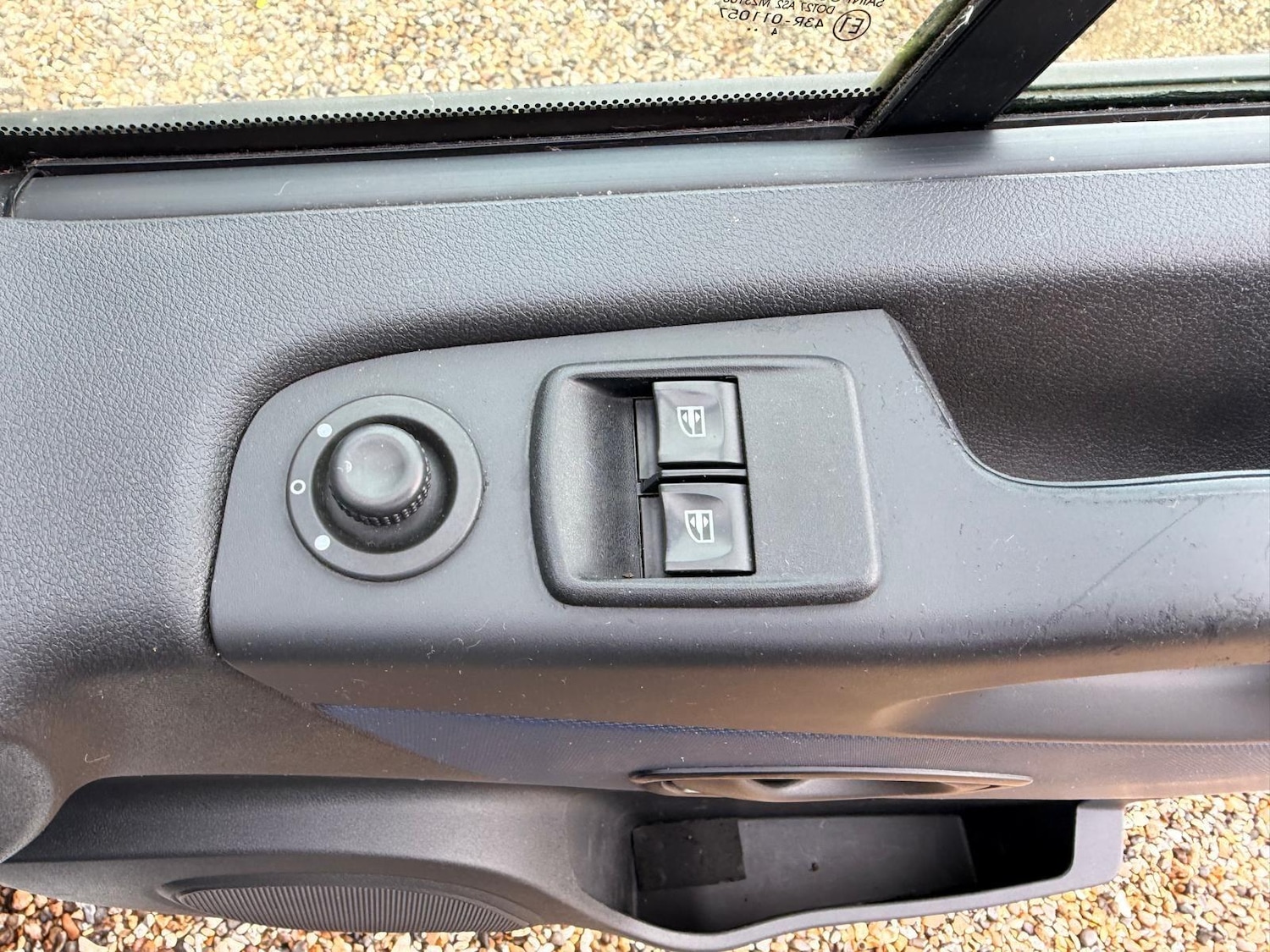 Used Vauxhall Vivaro 2015 for sale - 77478755: Photo 18