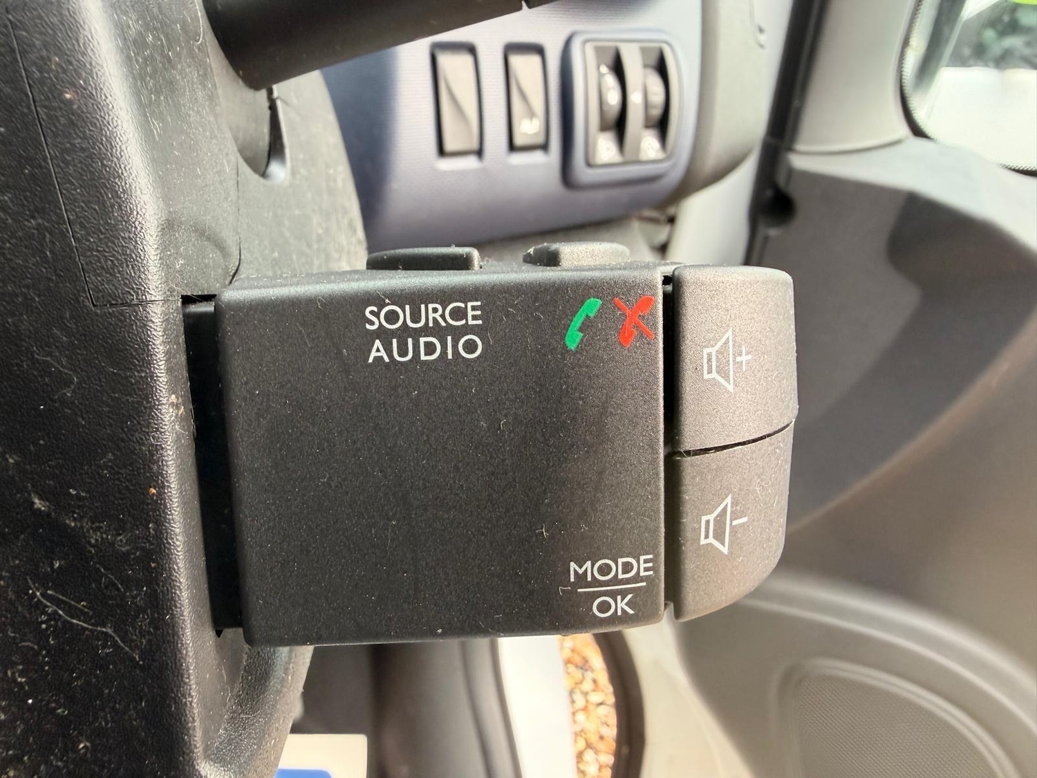 Used Vauxhall Vivaro 2015 for sale - 77478755: Photo 42