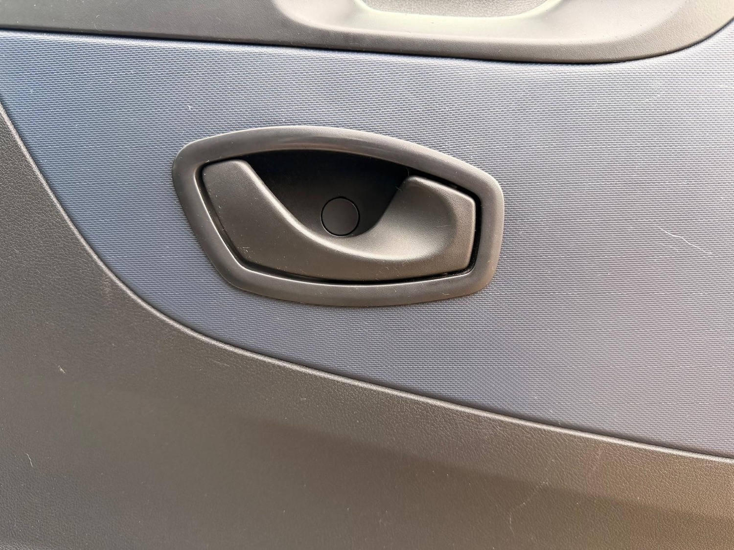 Used Vauxhall Vivaro 2015 for sale - 77478755: Photo 51