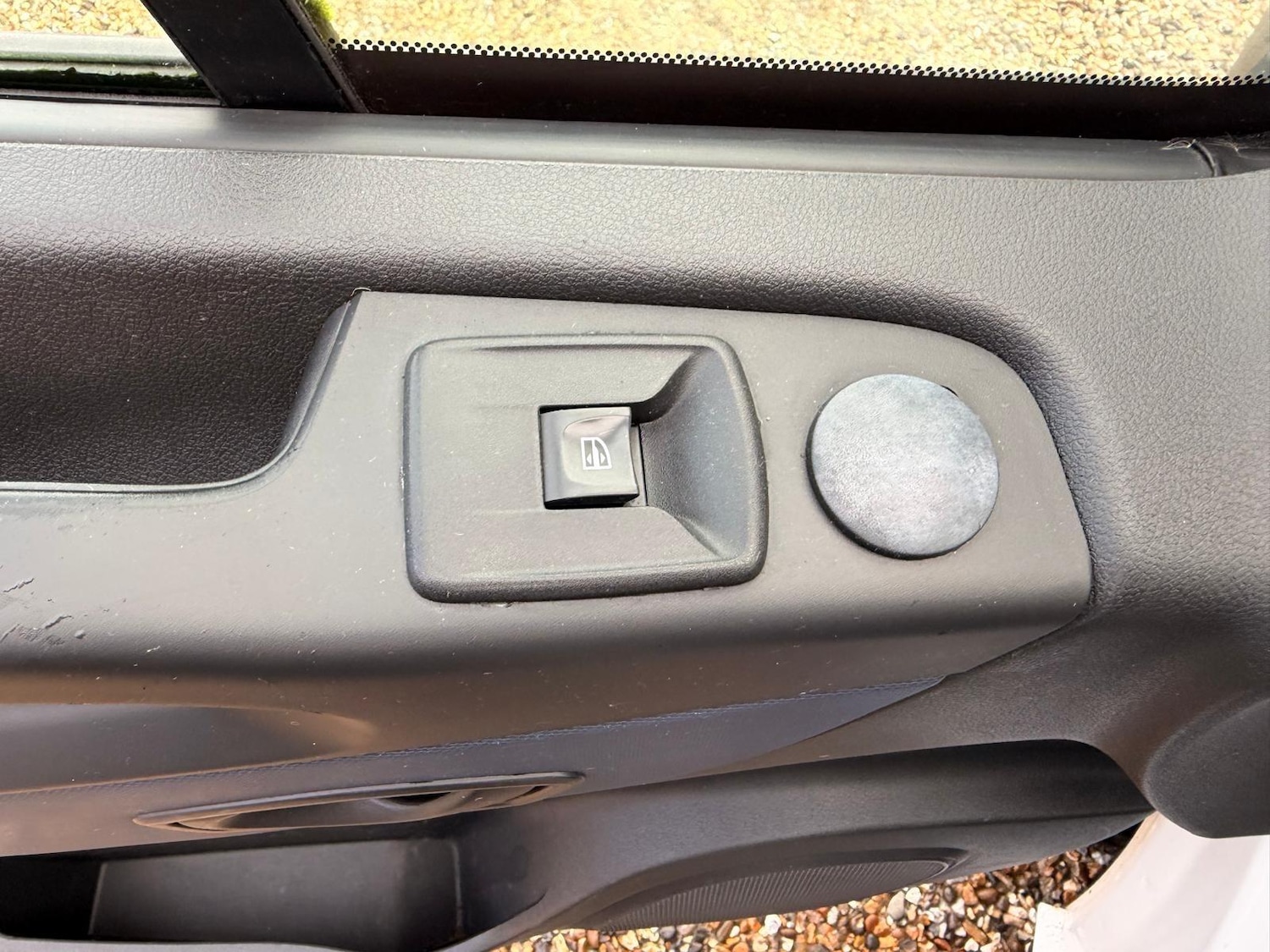 Used Vauxhall Vivaro 2015 for sale - 77478755: Photo 64