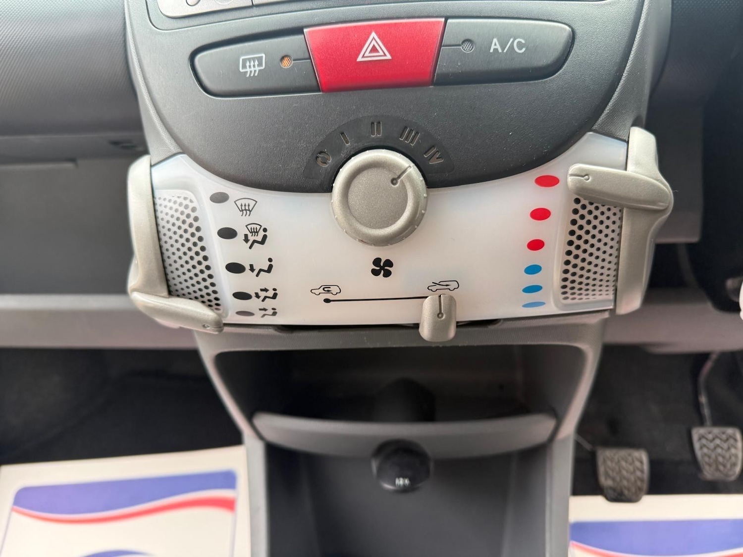 Used Citroen C1 2011 for sale - 78116002: Photo 15