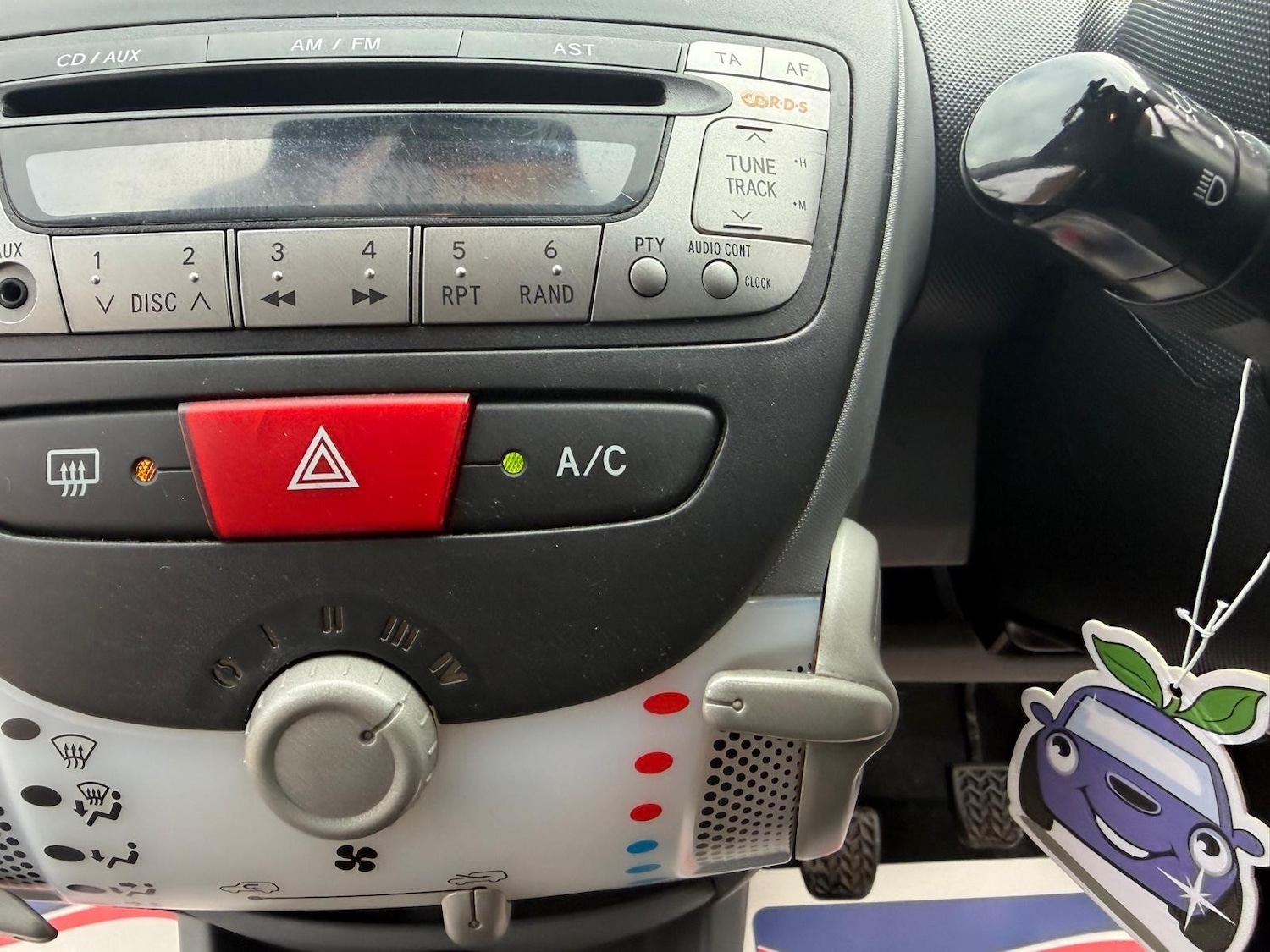 Used Citroen C1 2011 for sale - 78116002: Photo 32