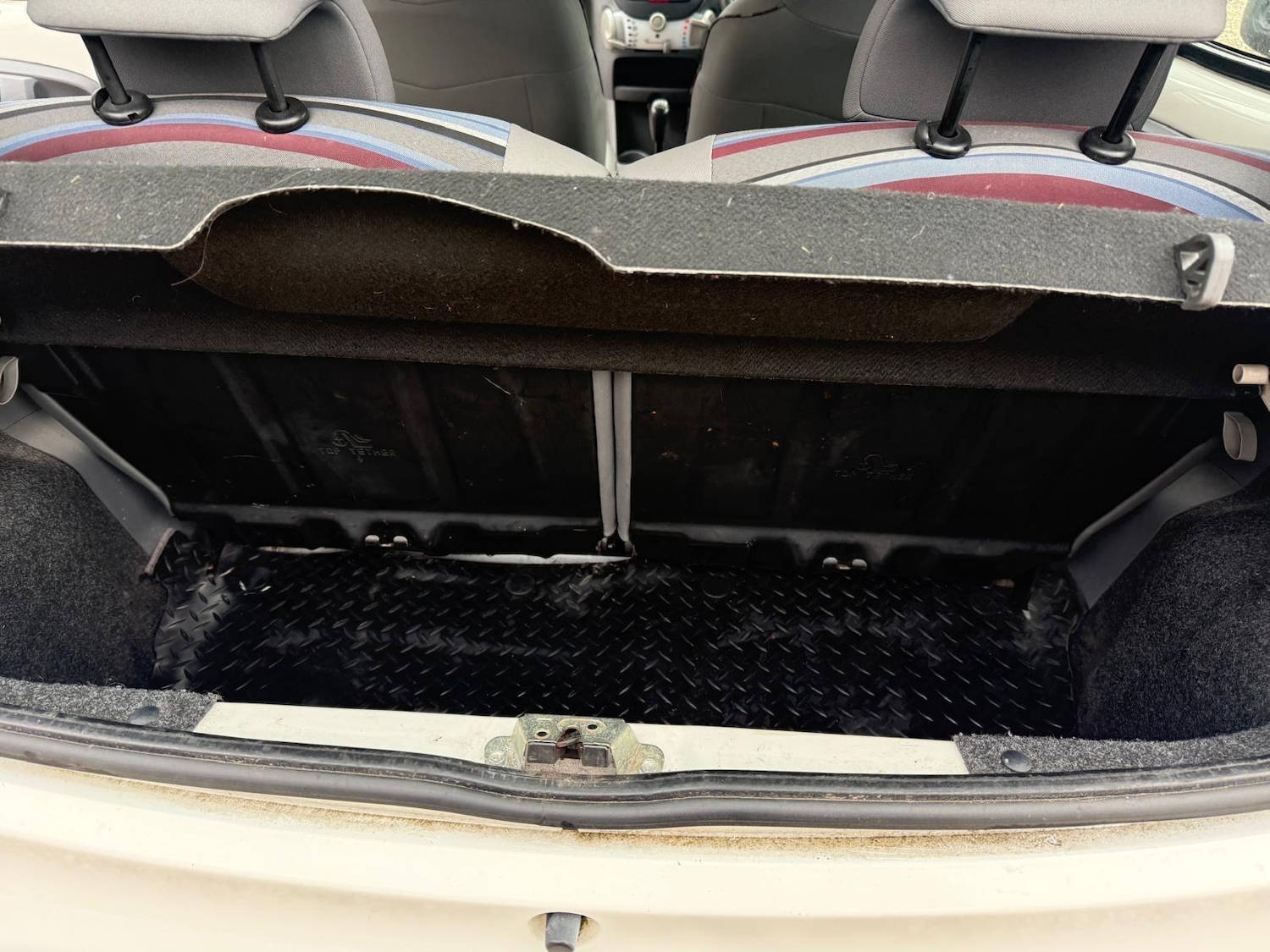 Used Citroen C1 2011 for sale - 78116002: Photo 41