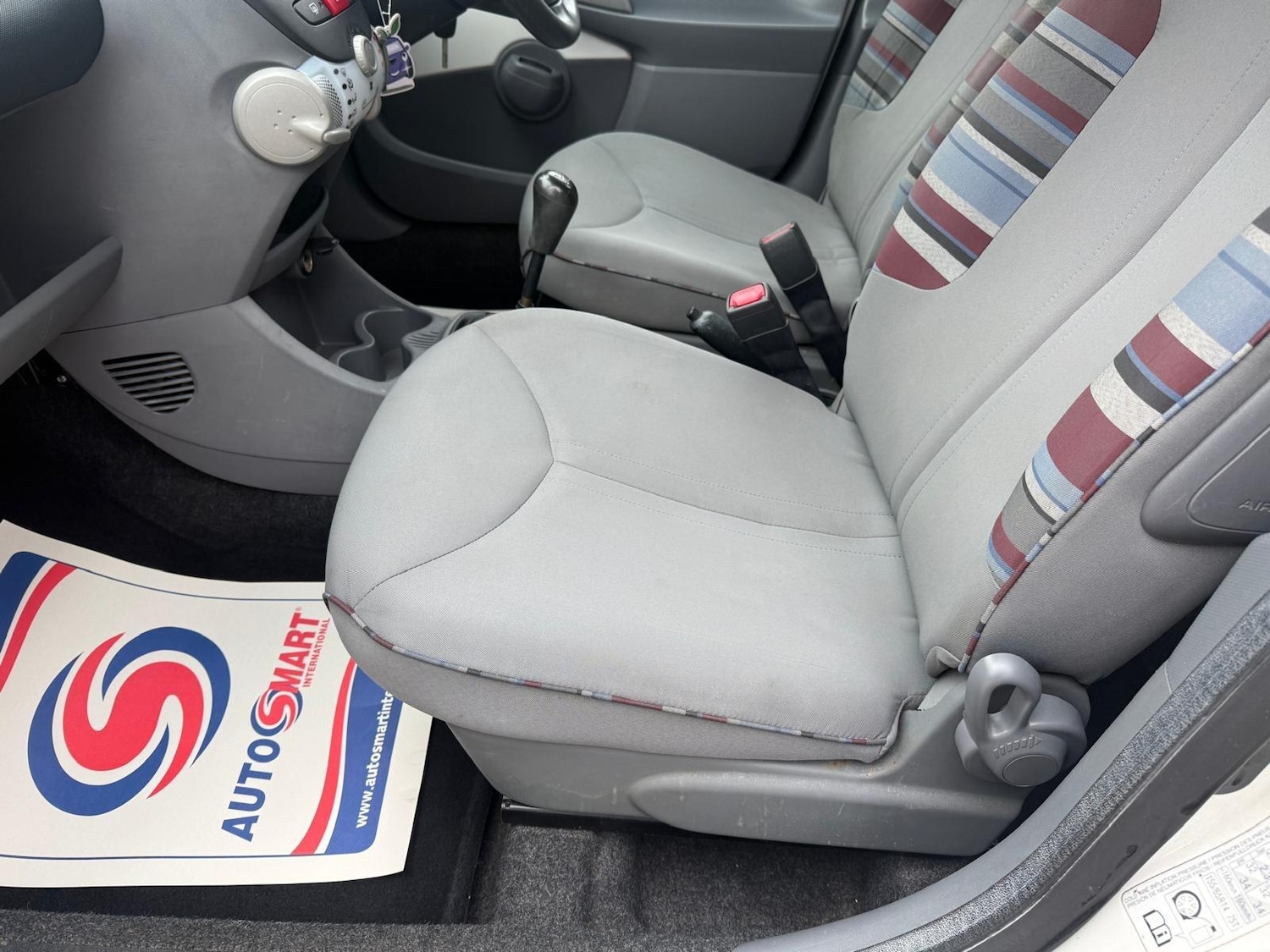 Used Citroen C1 2011 for sale - 78116002: Photo 43