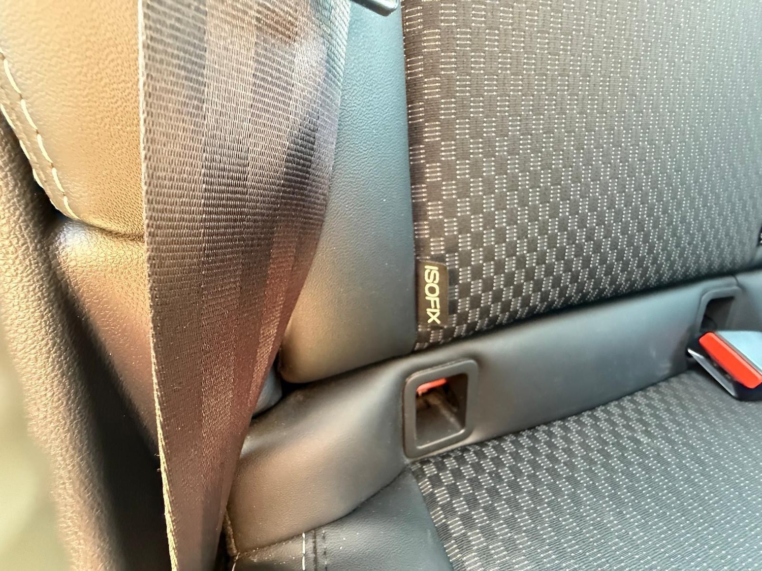 Used Renault Clio 2018 for sale - 76991153: Photo 48