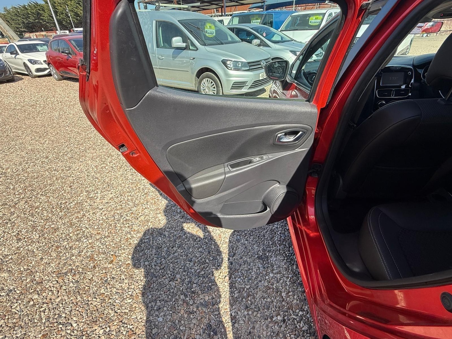 Used Renault Clio 2018 for sale - 76991153: Photo 53