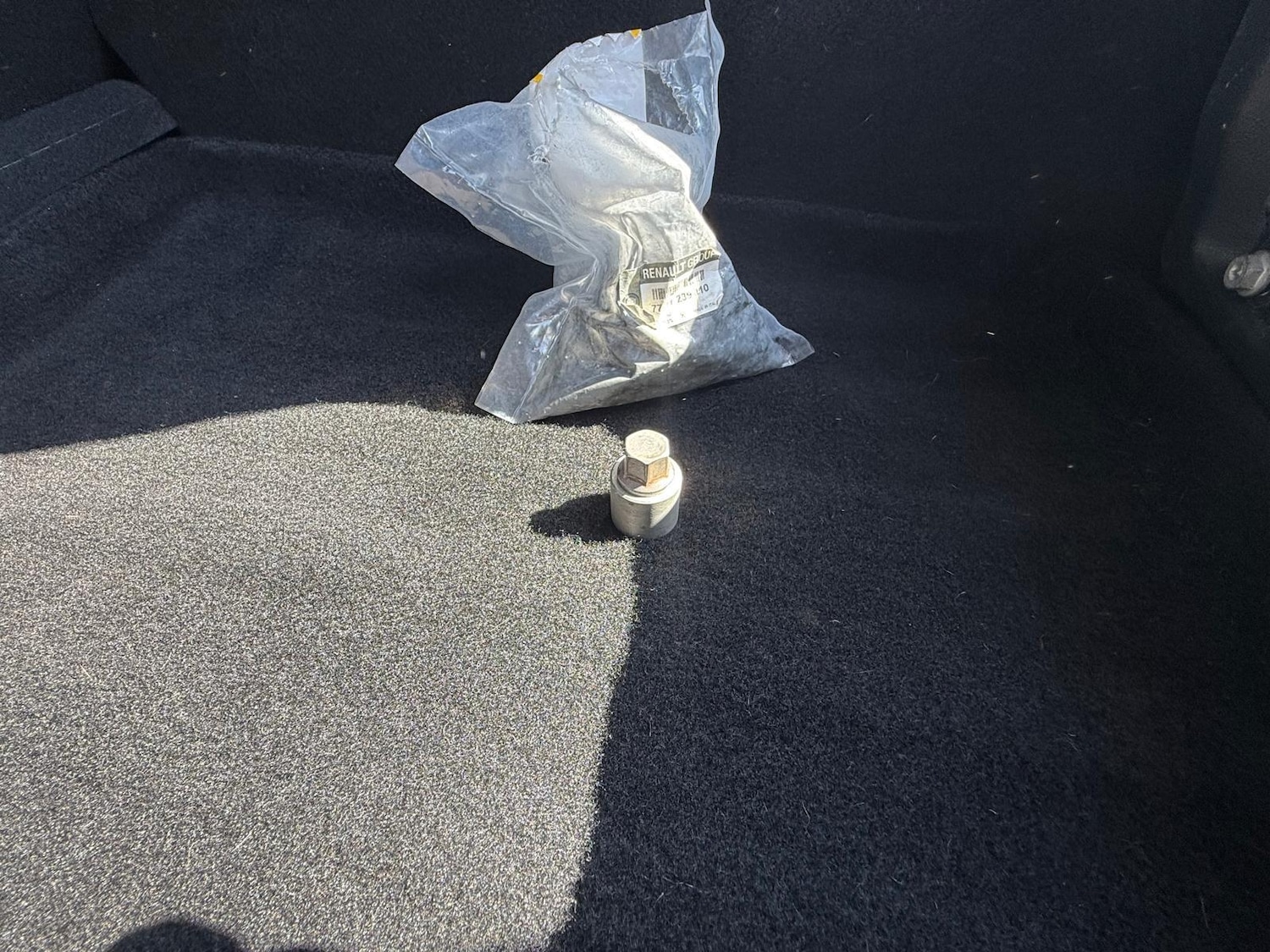 Used Renault Clio 2018 for sale - 76991153: Photo 58